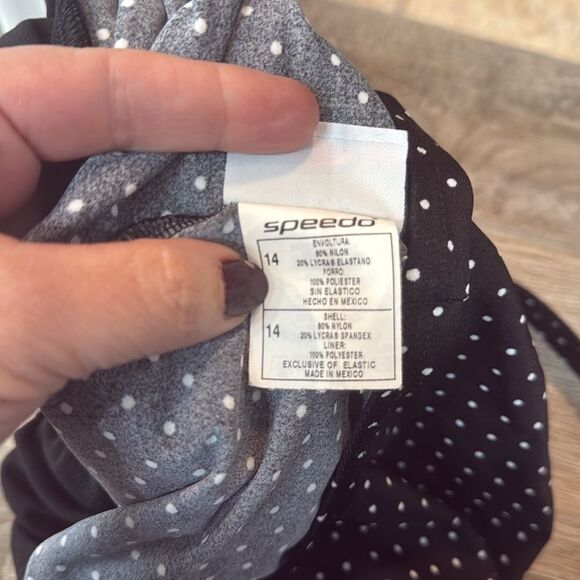 Speedo Polka Dot Swimsuit Halter Neck One Piece Size 14 - Picture 12 of 12